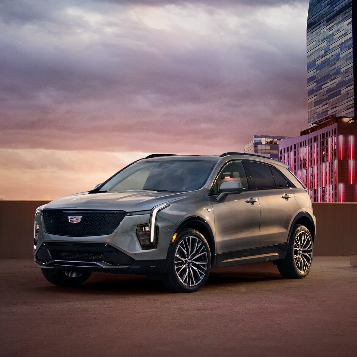 XT4 in-page scroller exterior driver side 