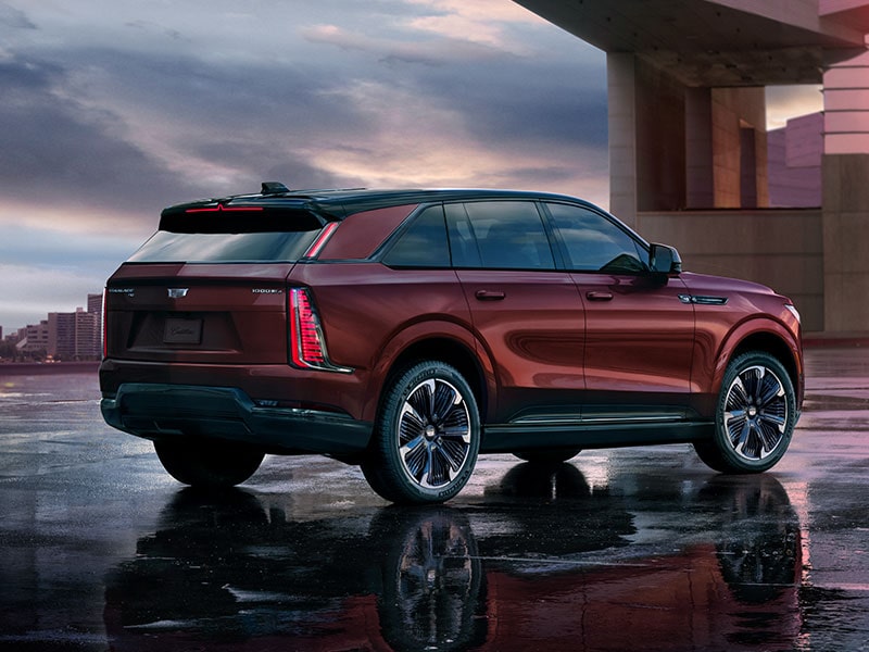 Escalade IQ advanced safety driver automatic lane change