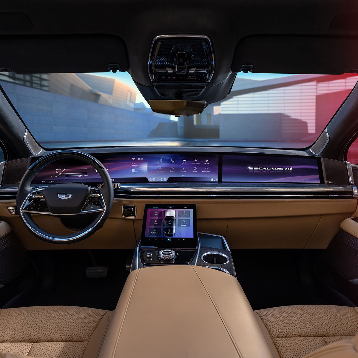 Escalade IQ gallery interior 55 led screen