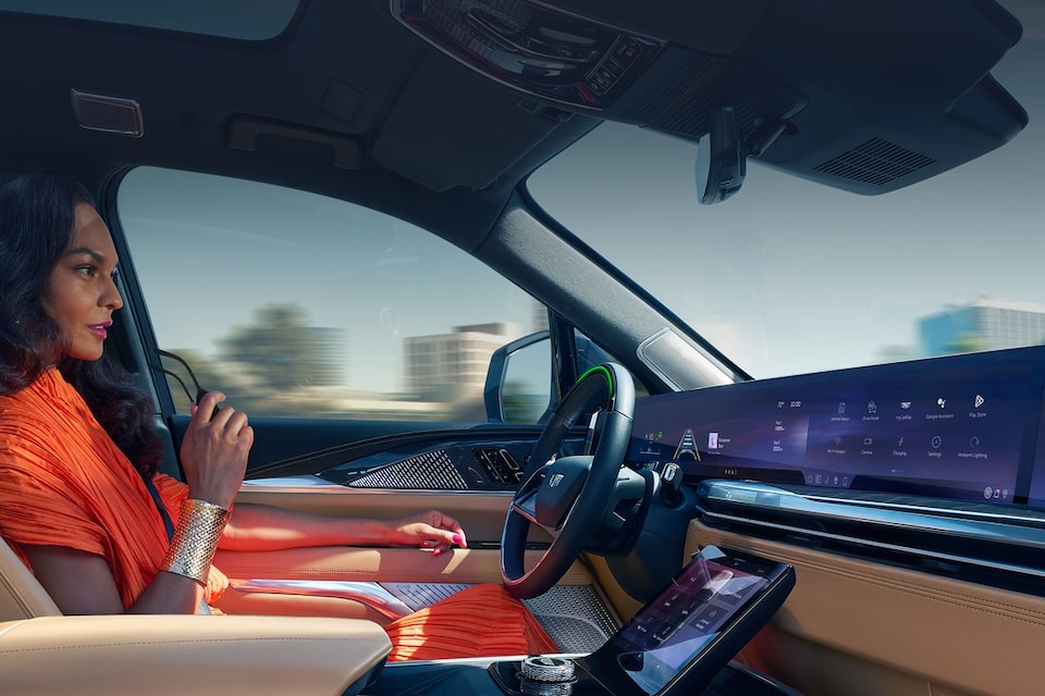 Escalade IQL interior super cruise desktop