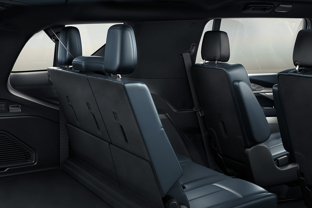 Escalade IQL interior highlight
