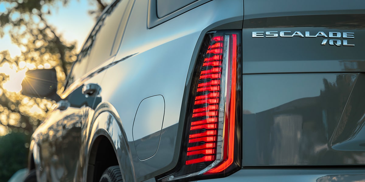 Escalade IQL exterior badge