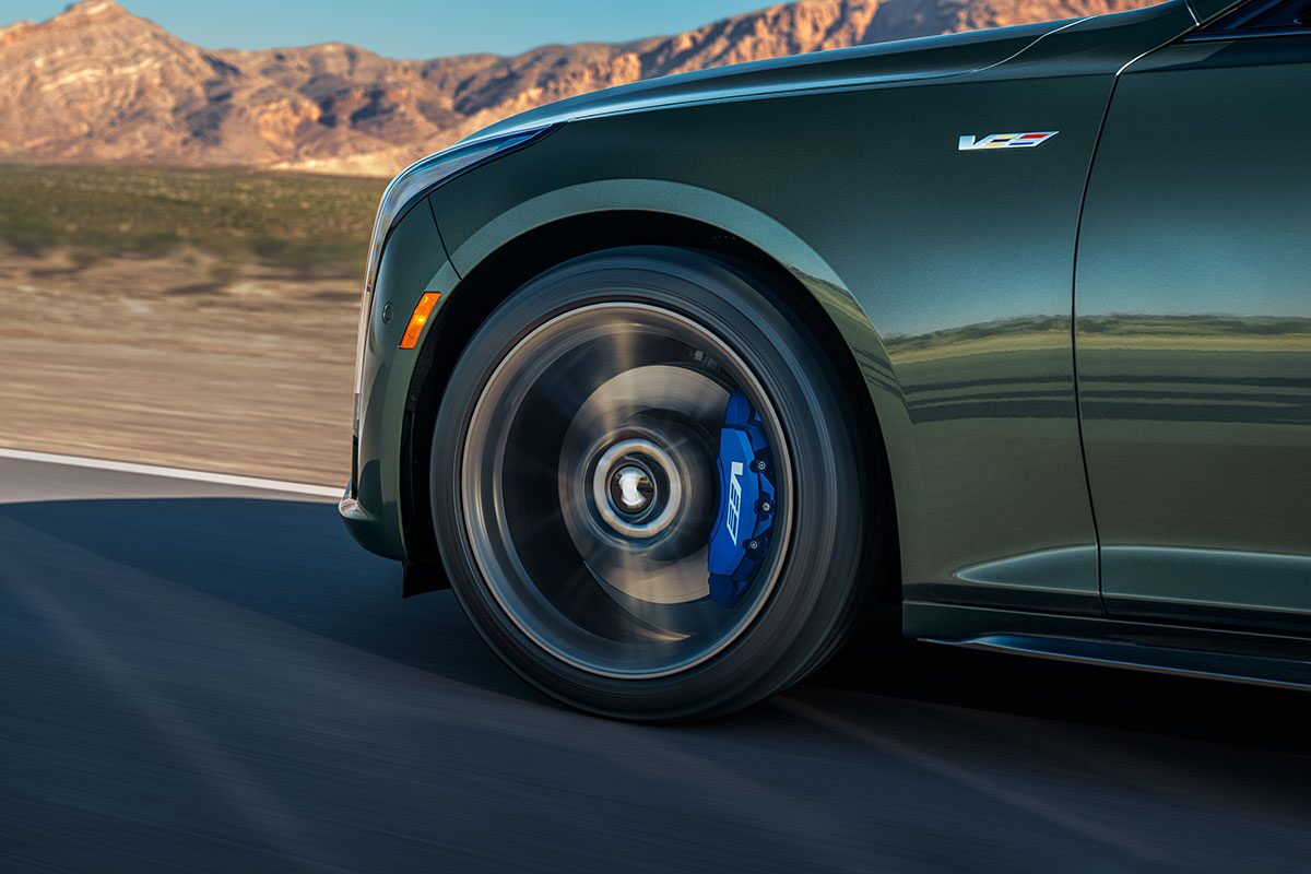 CT5-V exterior brakes