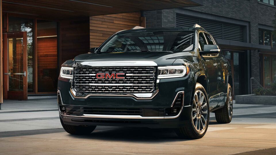 GMC Denali SUVs and Trucks | GMC UAE