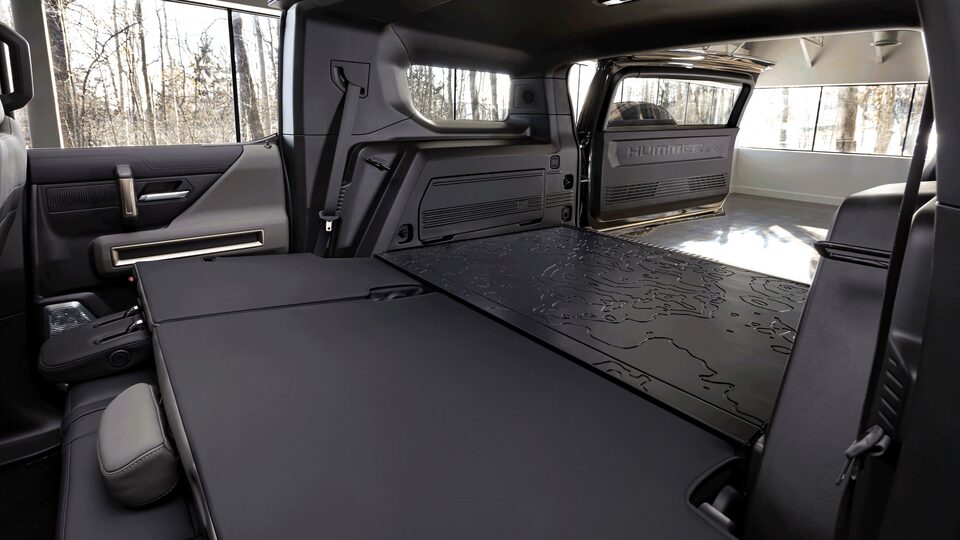 2023-hummer-ev-suv-storage