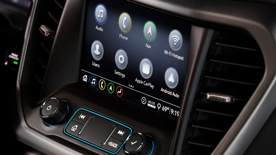 2023-acadia-overview-diagonal-infotainment.jpg