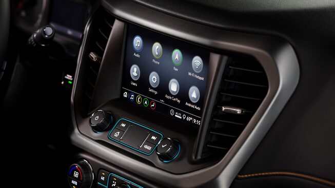 2023-at4-diogonal-infotainment
