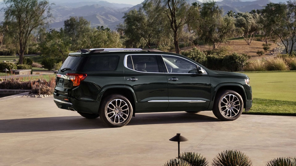 2023-acadia-door-handles-bodyside