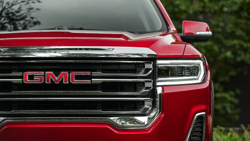 2023-acadia-sle-slt-onstar-connected-service