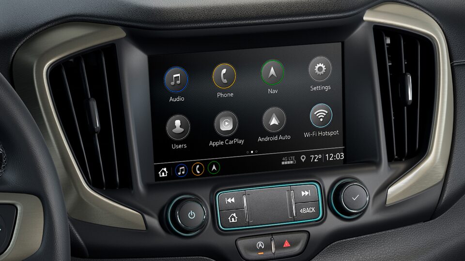 2023-diogonal-gmc-infotainment.jpg