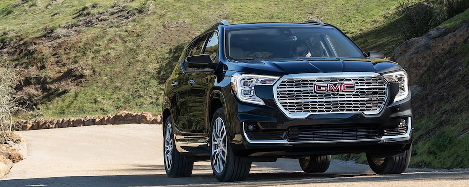 2023-terrain-denali-masthead