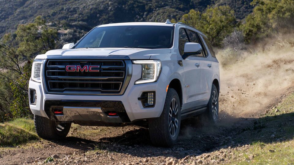 2023-yukon-at4-comfort-meets-capability