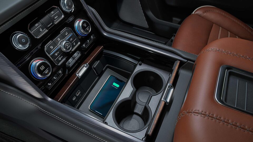2023-yukon-denali-available-charging-stations-interior