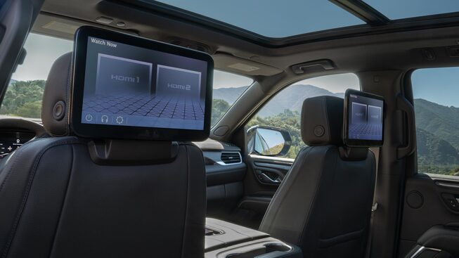 2023-yukon-new-rear-media-system