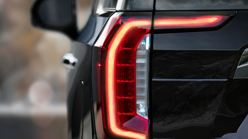 2023-yukon-premium-convenience