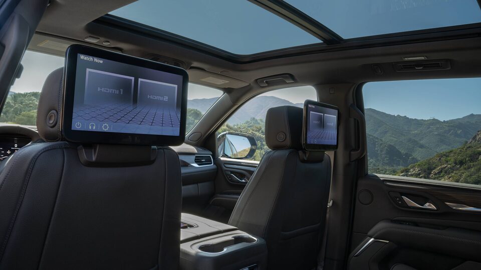 2023-yukon-tech-safety-rear-seat-media-system