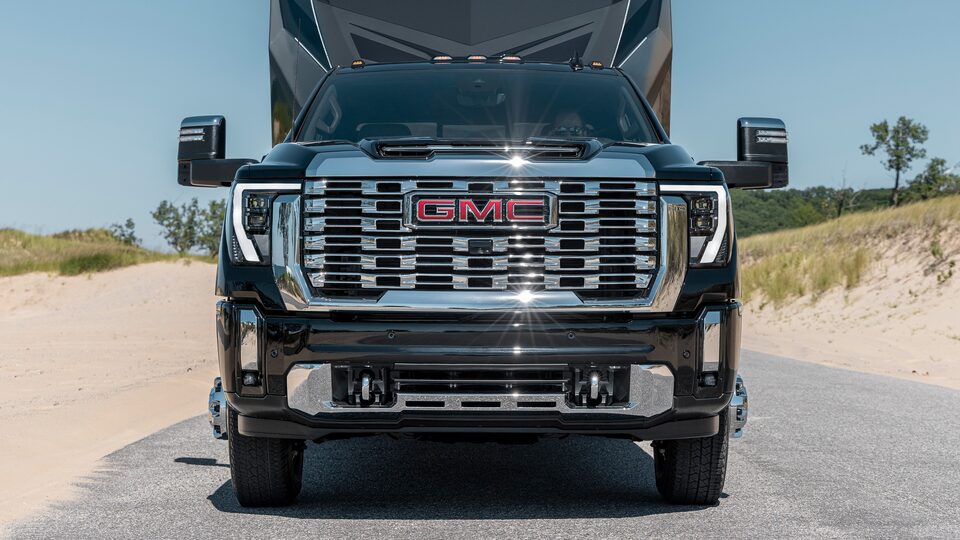 2024-sierra-hd-denali-signature-1