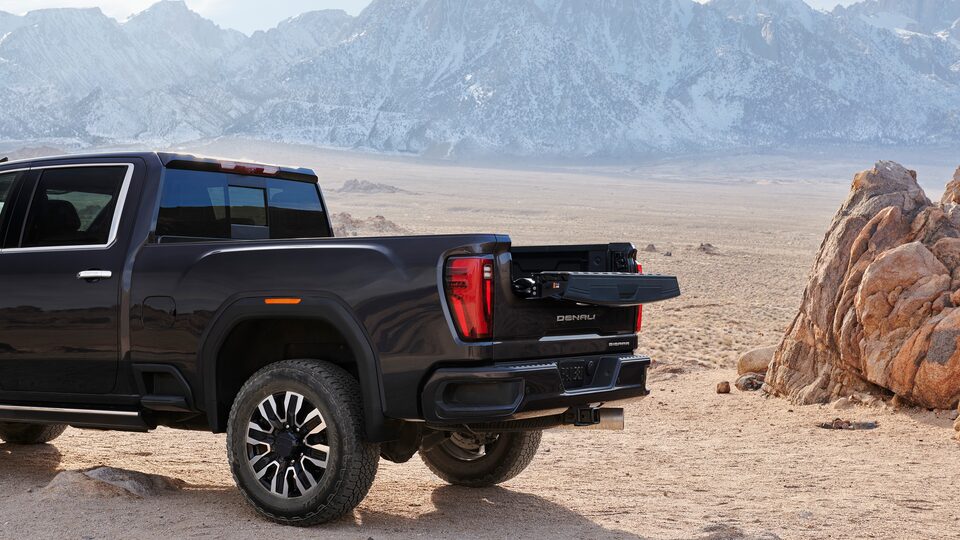 2024-sierra-available-six-function-6