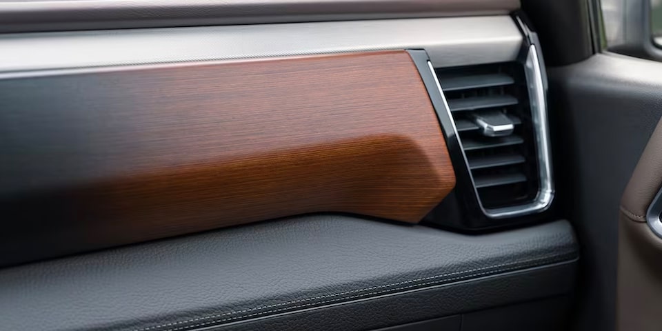 2024-sierra-ld-int-denali-premium-interior
