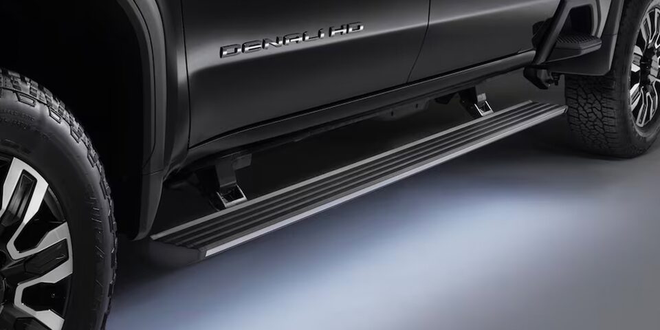 2024-sierra-hd-power-retractable