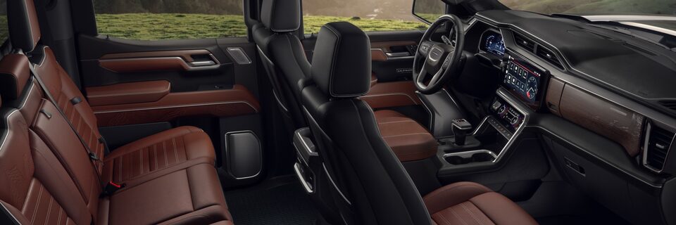2023-sierra-1500-denali-ultimate-interior