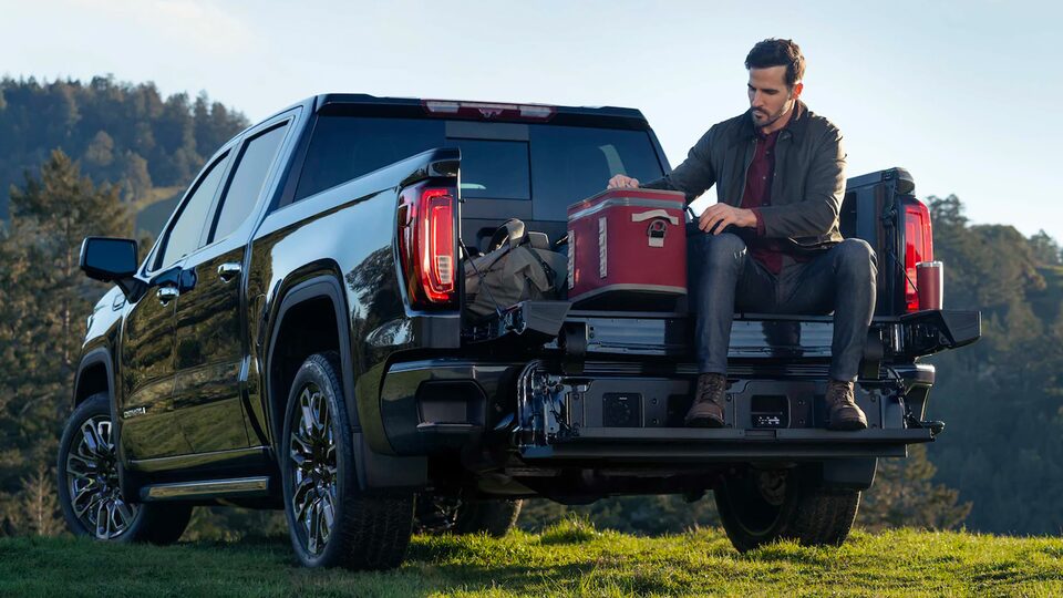 2023-vader-chrome-gmc