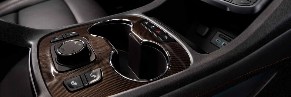 2022 GMC AT4 Interior Center Console