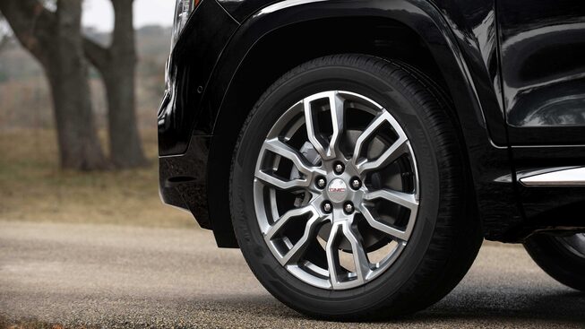 The 2023 GMC Terrain Denali  19" Ultra-Bright Machined Aluminum Wheels