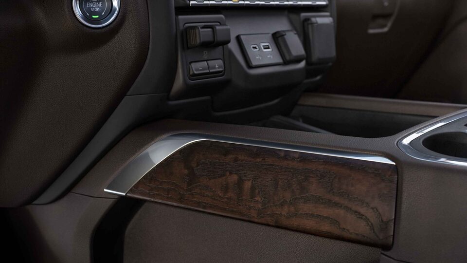 The Sierra Denali HD Exclusive Open-Pore Ash Wood, Brushed Aluminum Trim