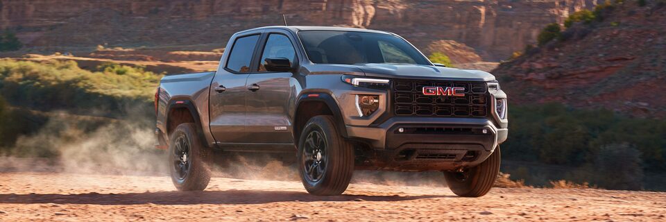 Three-Quarters View of the 2025 GMC Canyon Mid-Size Pickup Truck